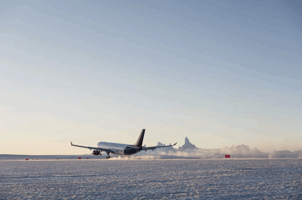 Hi Fly A330 landing in Antarctica