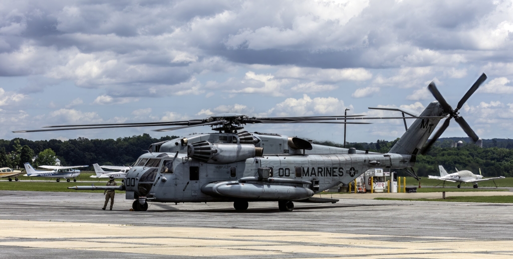 Sikorsky CH-53E Super Stallion