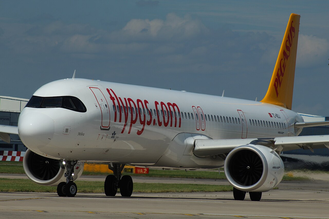 Pegasus Airlines A321neo head on