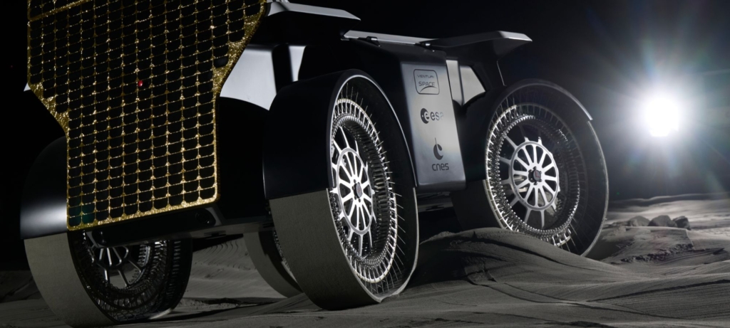Mona Luna lunar rover