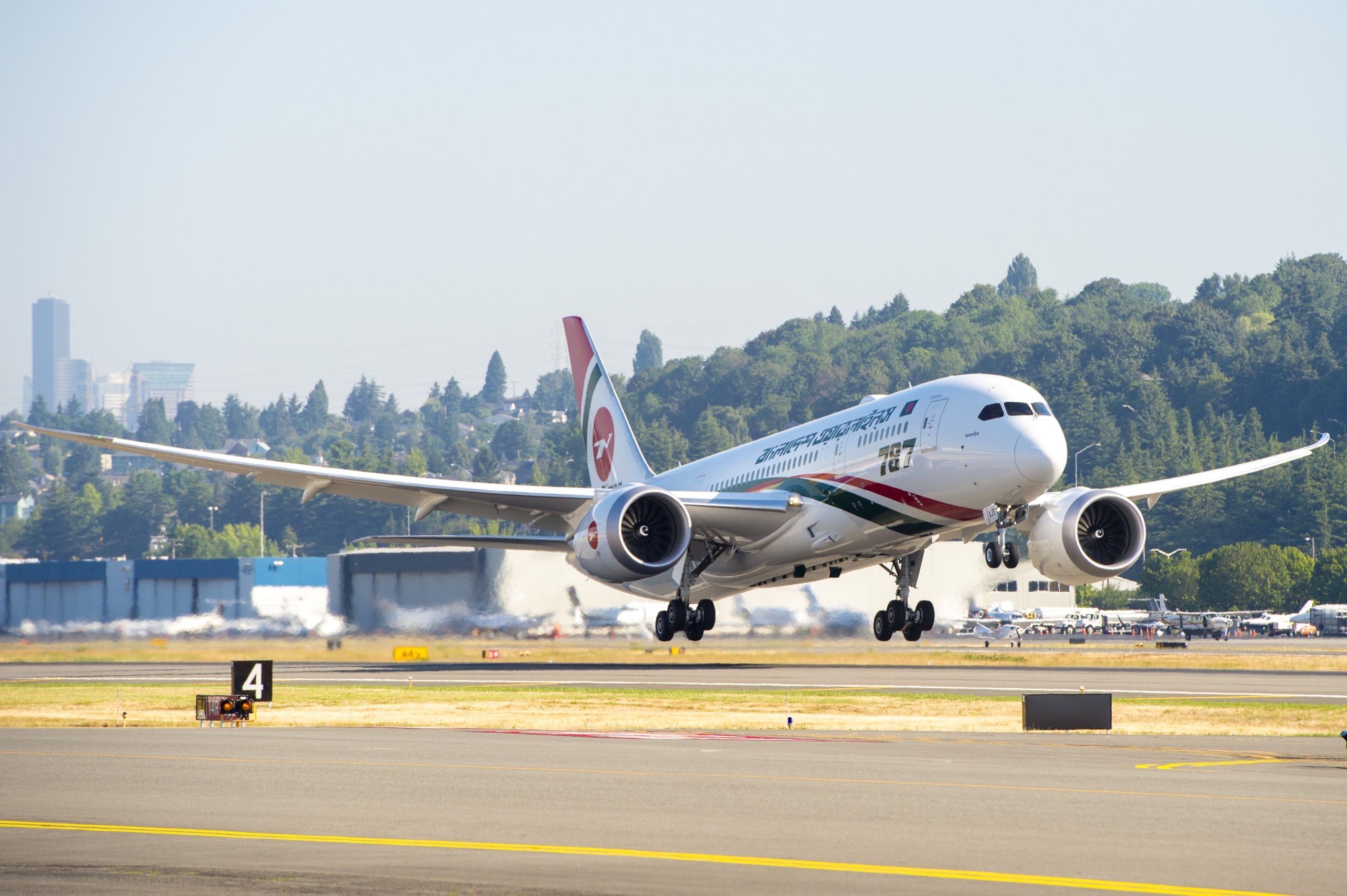 Biman Bangladesh Airlines Boeing 787 Dreamliner