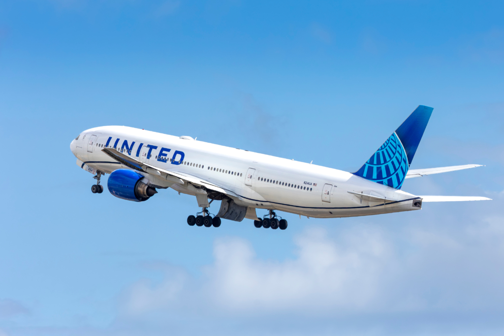 United Boeing 777 taking off