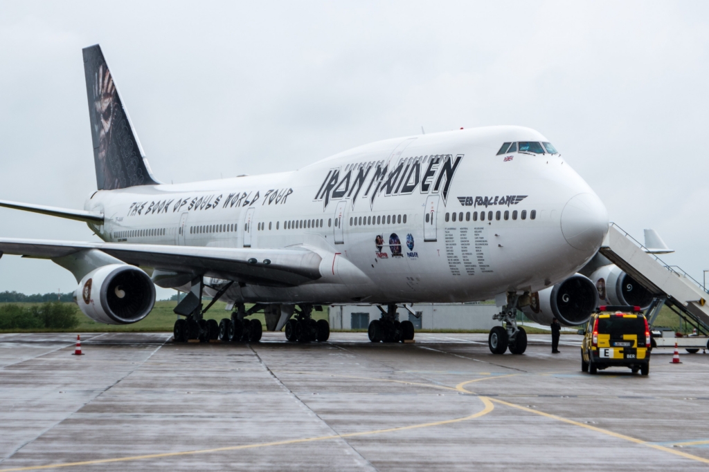Iron Maiden ed force one boeing 747