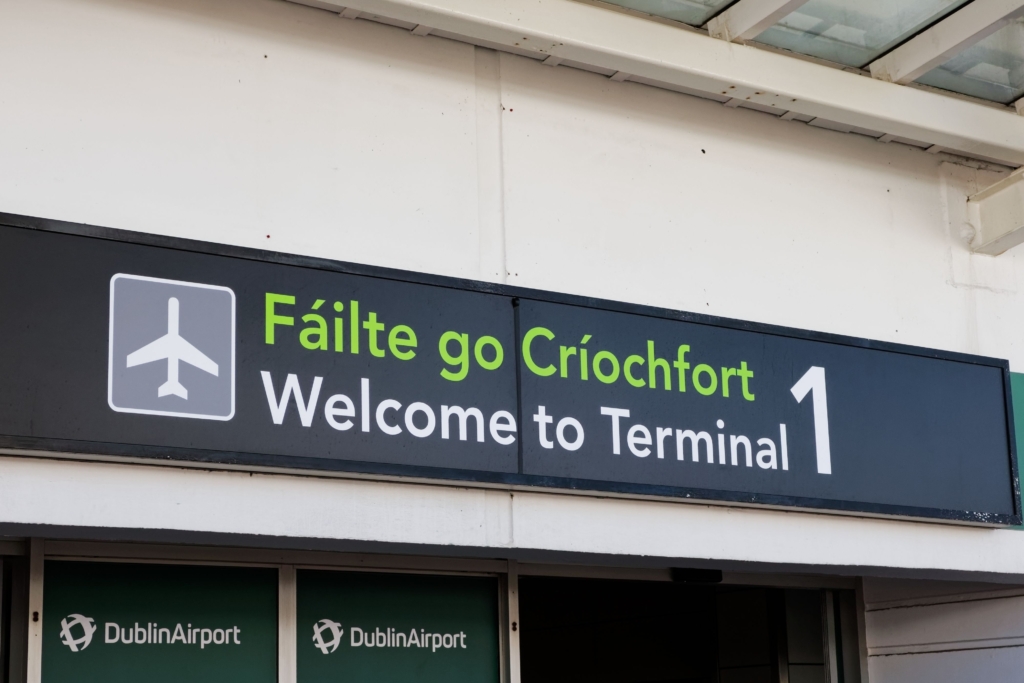 Dublin Airport entrance signage