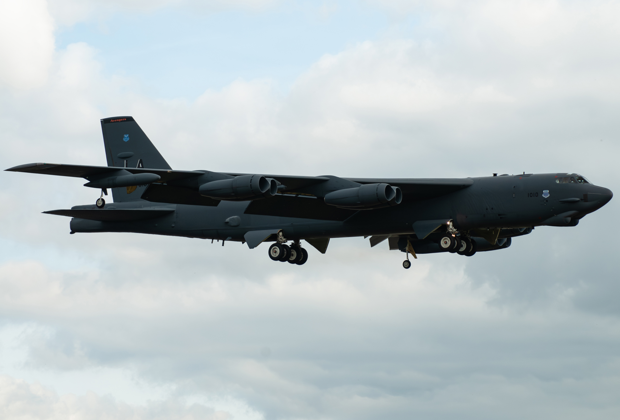 USAF B-52H lands at RAF Fairford on July 17, 2024 [Khalem Chapman]