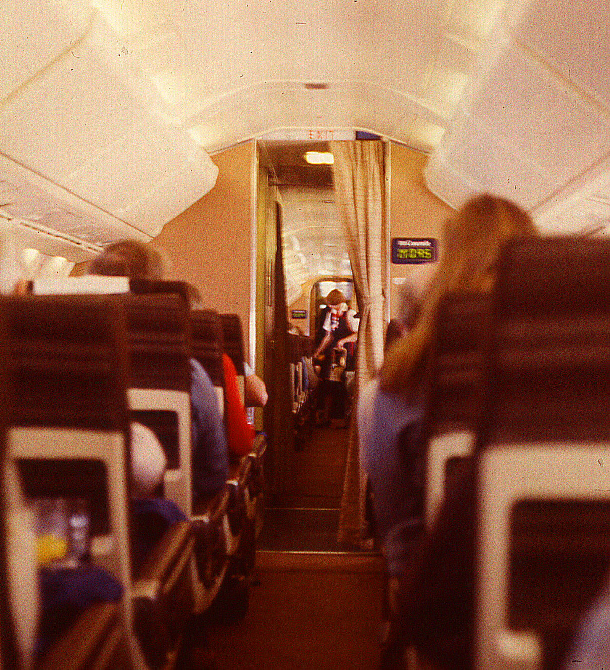 G-BOAB cabin in 1984