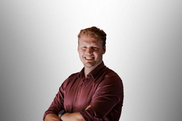 Dr Nils Backeberg headshot