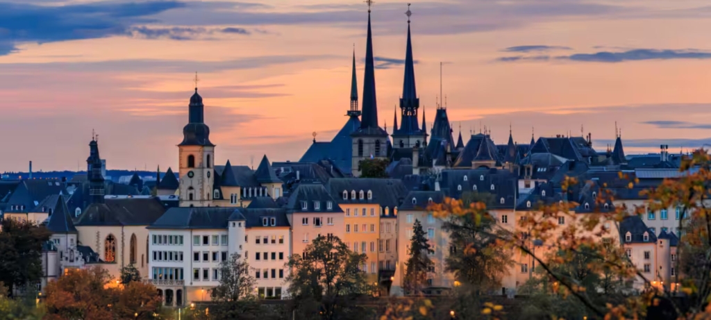 Etihad launches flights to Luxembourg