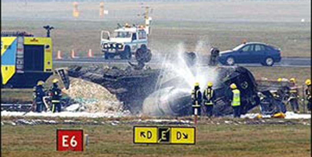 N90AG Bombardier Challenger crash at Birmingham