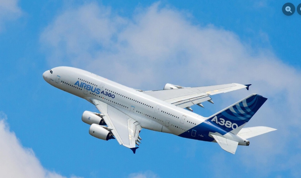 Airbus A380 demo flight