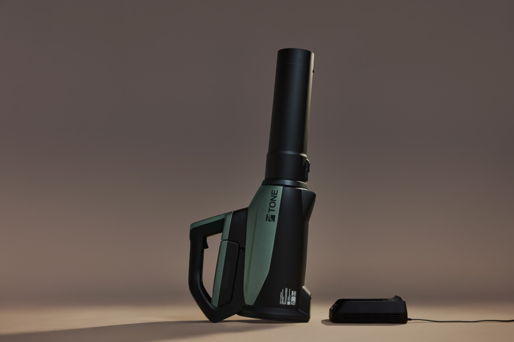 Whisper Aero leaf blower