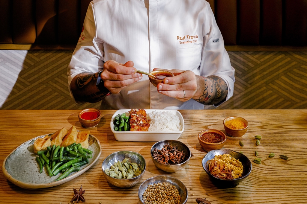 Cathay Pacific chef-inspired vegan dishes with VEDA by Ovolo