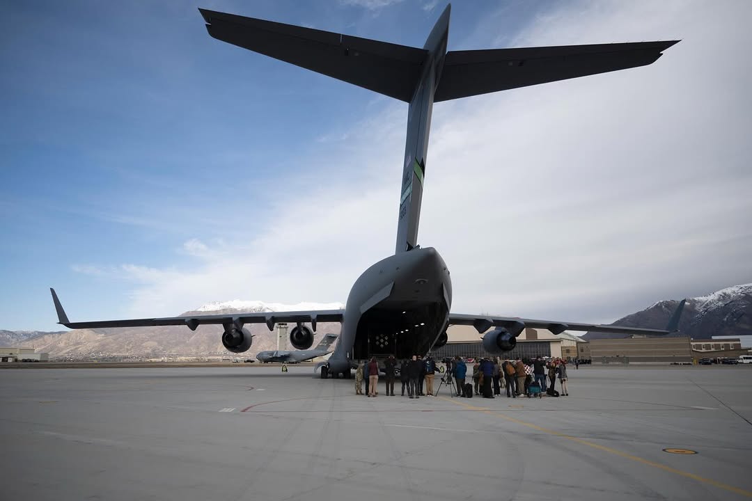Nuclear reactor airlifted by C-17 Globemaster