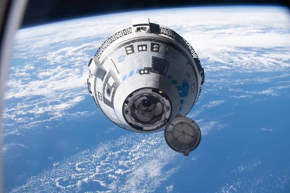 Boeing starliner on crew flight test