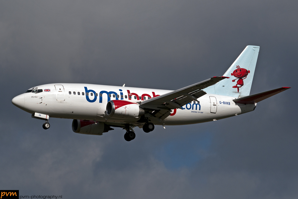 bmibaby Boeing 737-500