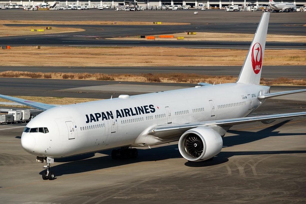 Japan Airlines Boeing 777-300ER