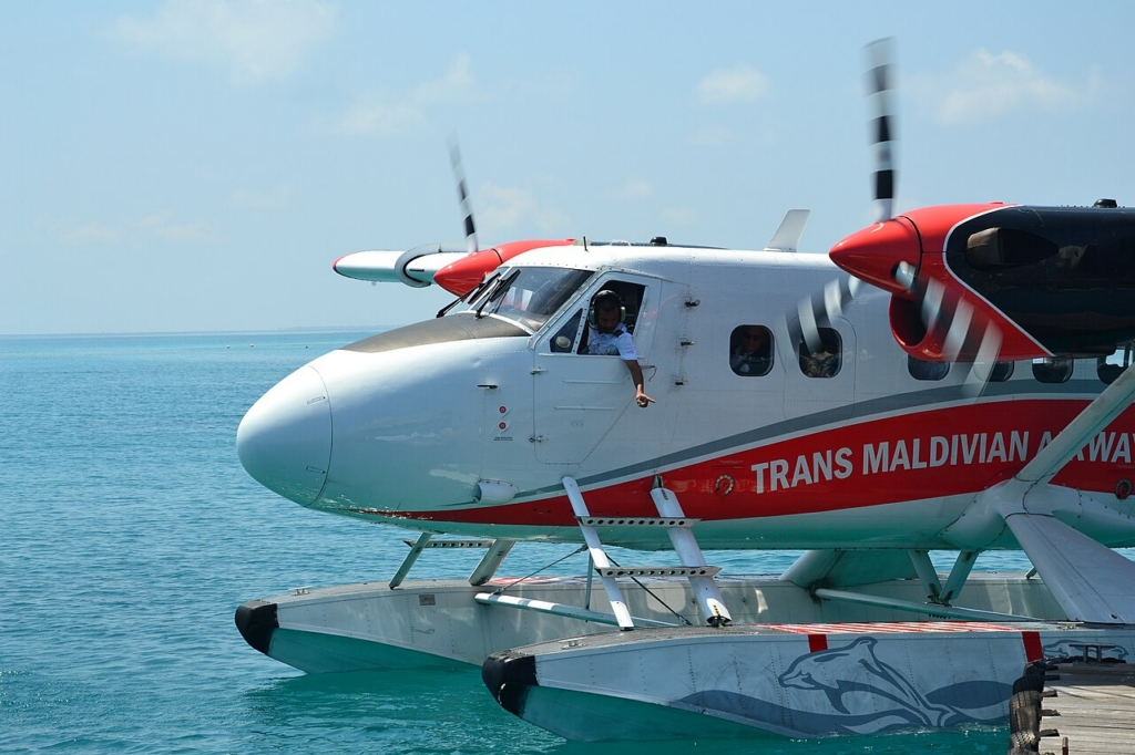TMA Twin Otter floatplane