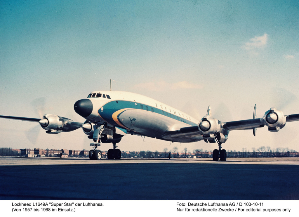 L0ckheed L1649A "Super Star" der Lufthansa. (Von 1957 bis 1968 im Einsatz).

Foto: Deutsche Lufthansa AG / 1957

D 103-10-11