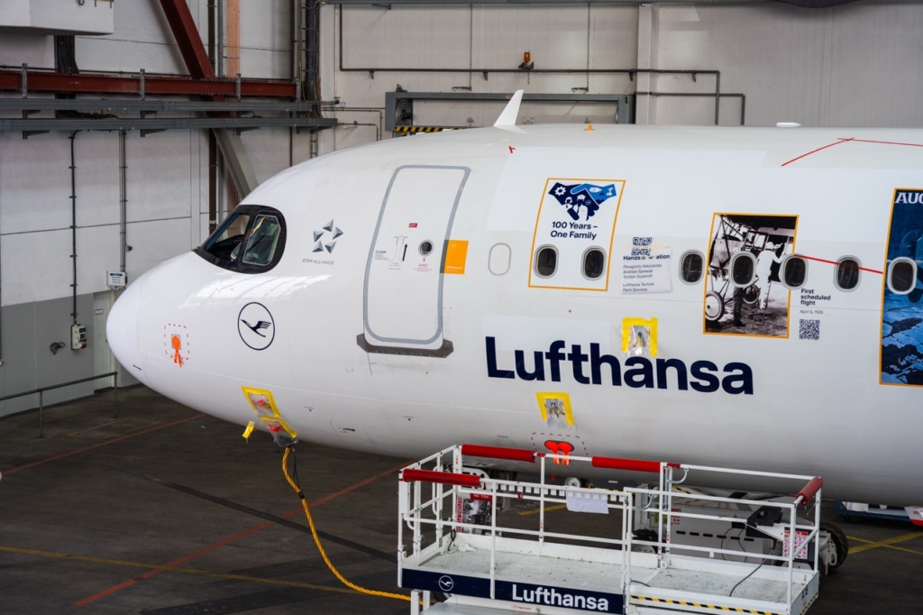 Lufthansa A321neo 100th anniversary livery employee stories