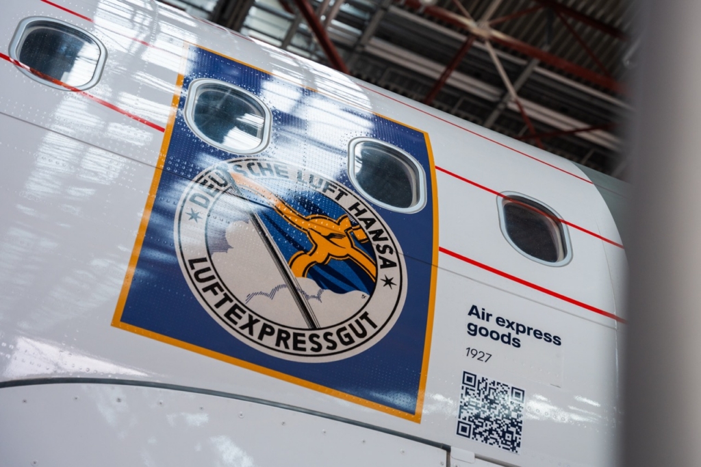 Lufthansa A321neo 100th anniversary livery employee stories