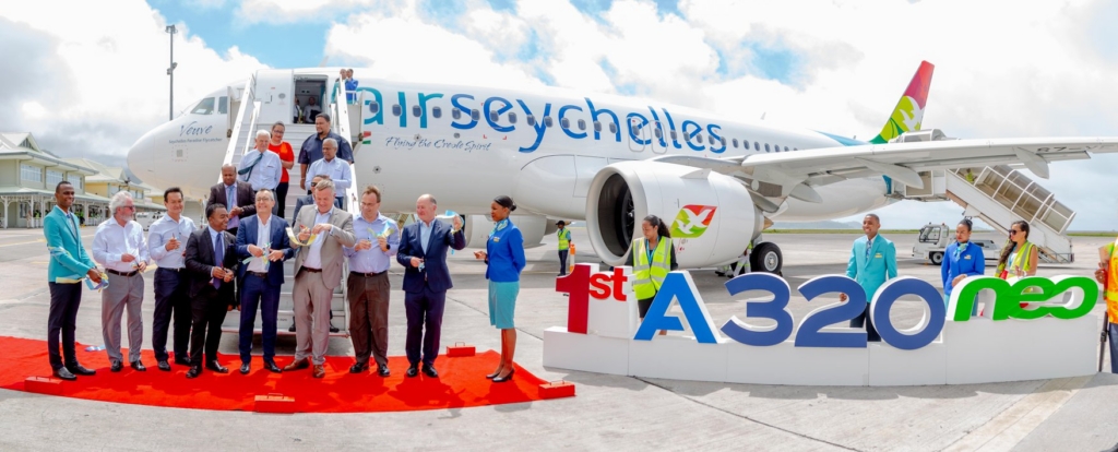 Air Seychelles receives their first Airbus A320neo photo.