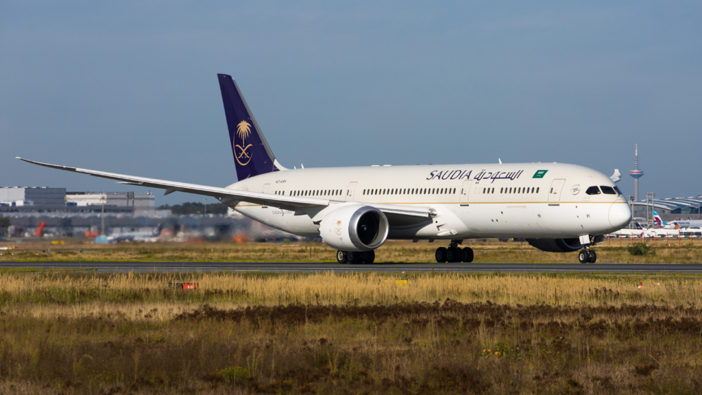 Saudia Boeing 787-9 Dreamliner on Startbahn West of Frankfurt Airport (FRA, Germany) on 23.9.2021