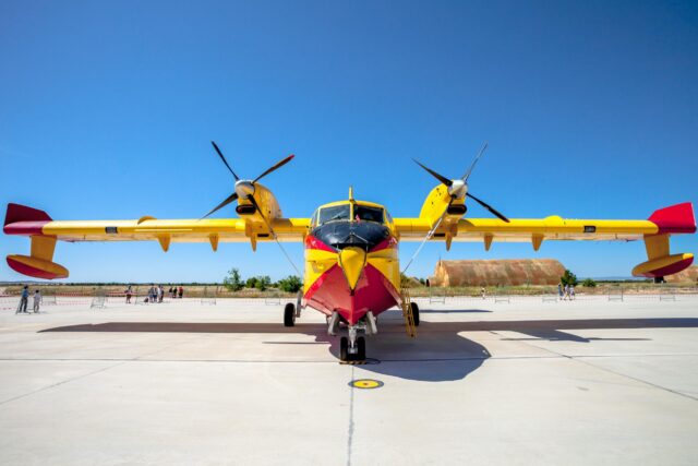 canadair CL-215