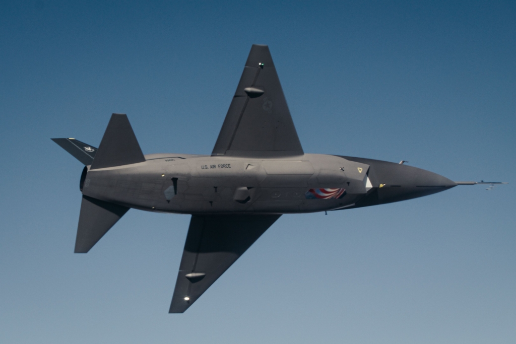 Anduril YFQ-44 Fury uncrewed loyal wingman CCA