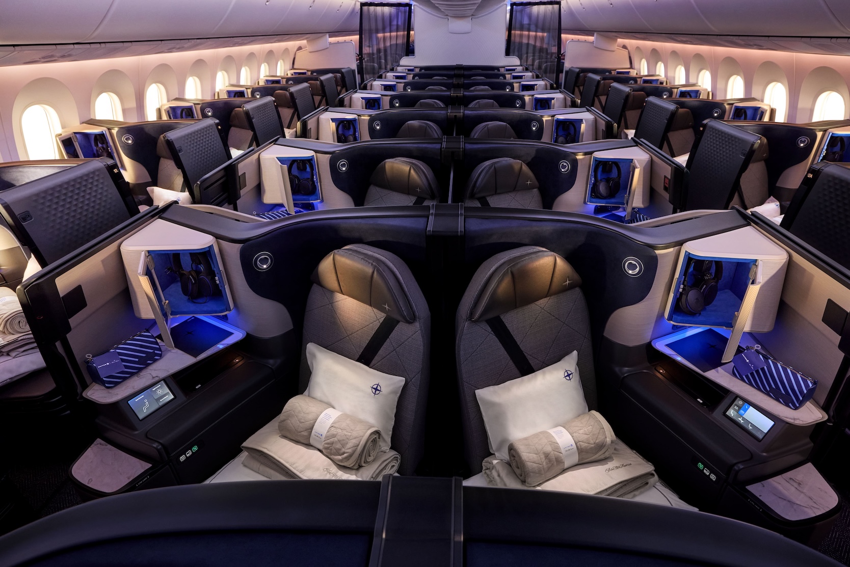 United's Elevated Polaris cabin