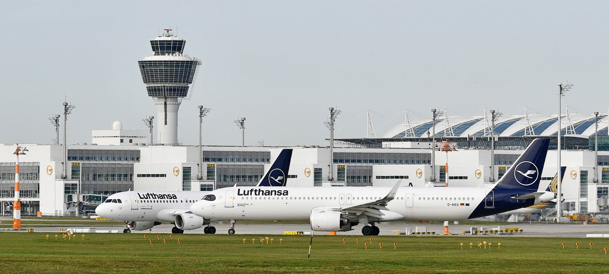 Munich Airport & Lufthansa (4)