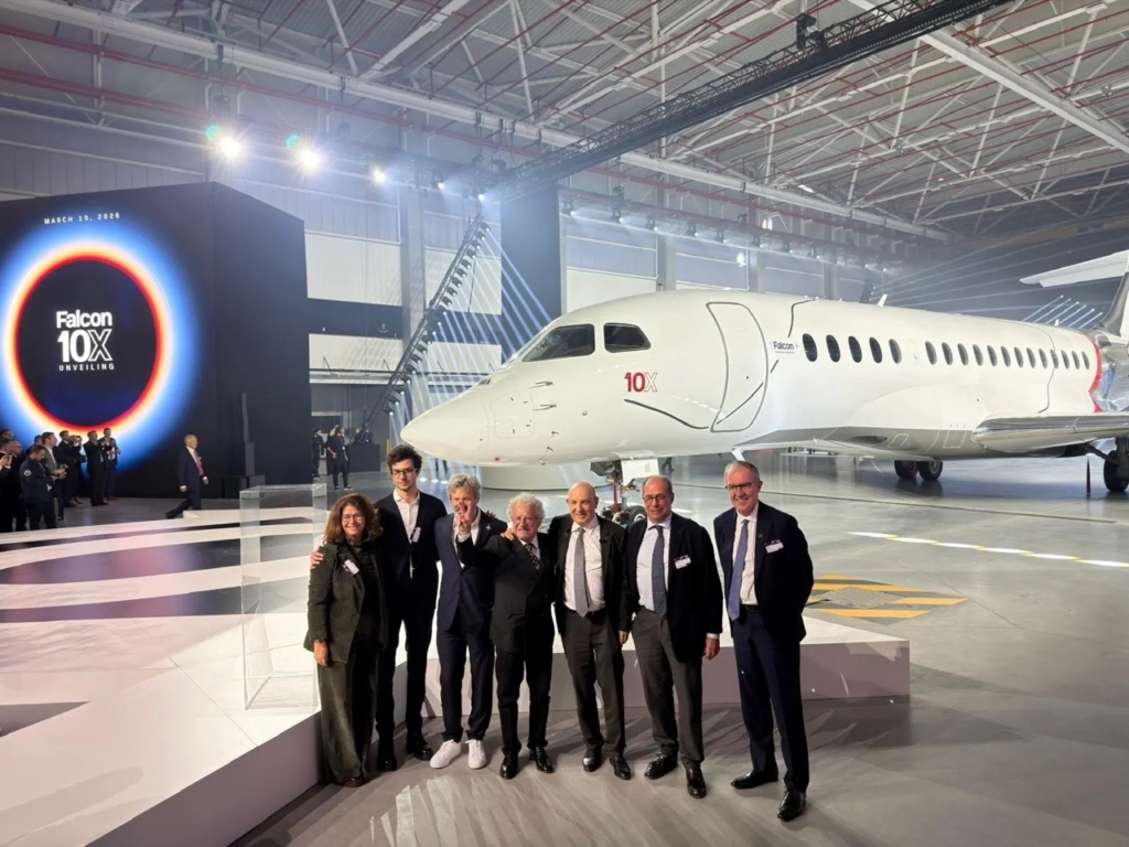 Dassault Falcon 10X unveiling