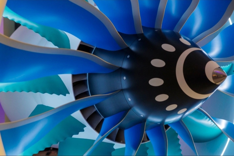 Rolls-Royce reveals UltraFan 30 to return to narrowbody aircraft engines