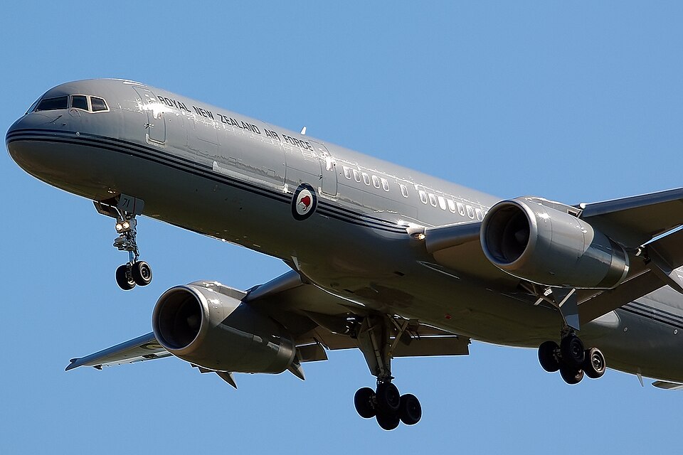Royal new zealand air force Boeing 757