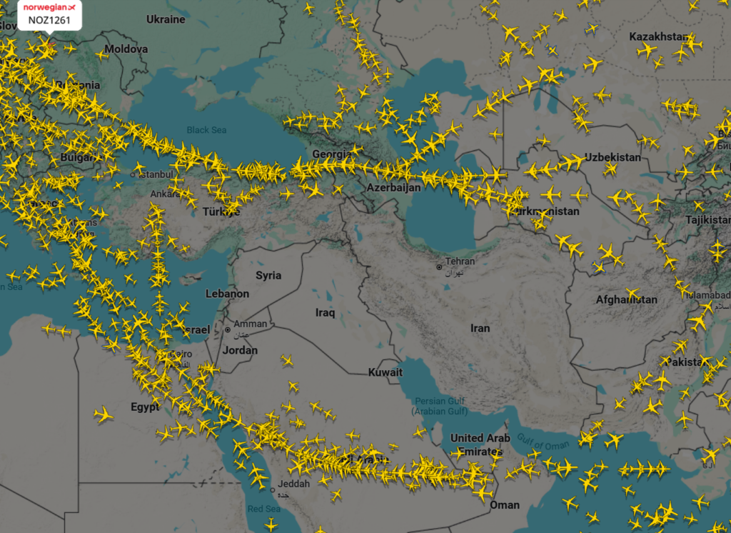 Screenshot of FlightRadar24 air corridor over Azerbaijan 