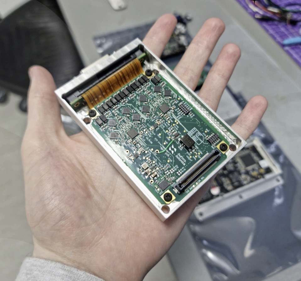 aurora avionics modular data collection for reusable spacecraft