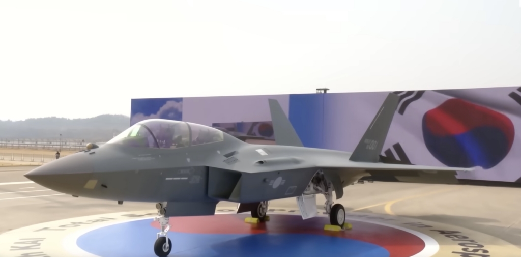 KF-21 Boramae rollout in south Korea