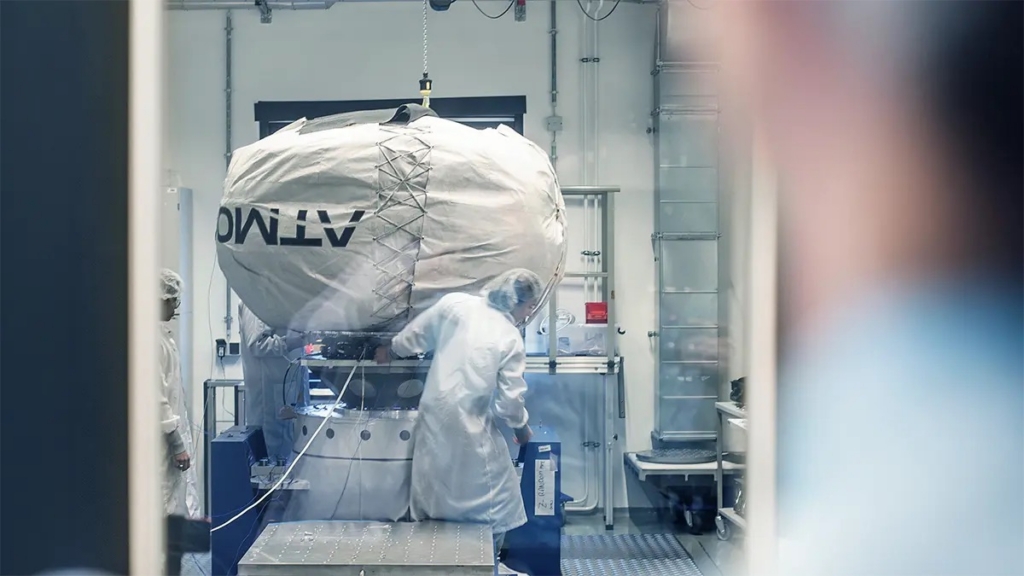 Atmos Space reusable spacecraft