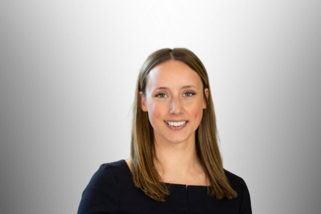 nicola horwood atradius headshot