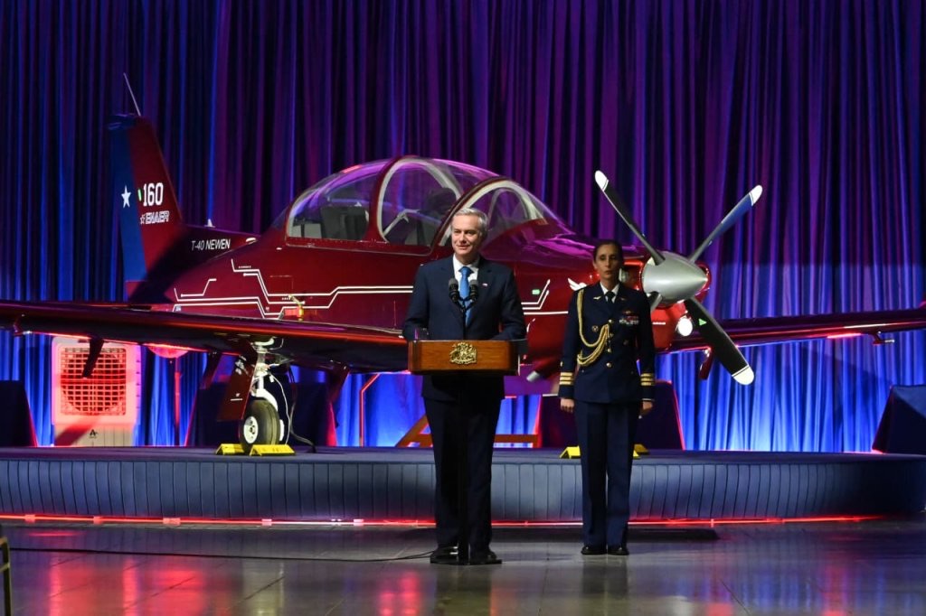 T-40 Newen trainer aircraft for Chile