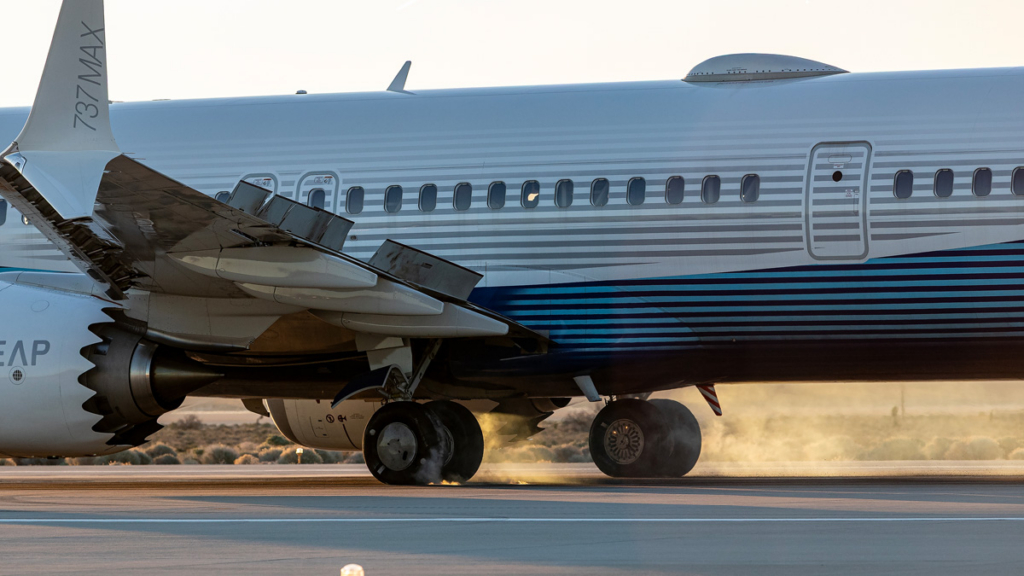 Boeing 737-10 brake test