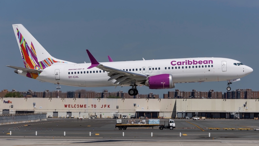 Caribbean Airlines B737-8 MAX 9Y-CAL