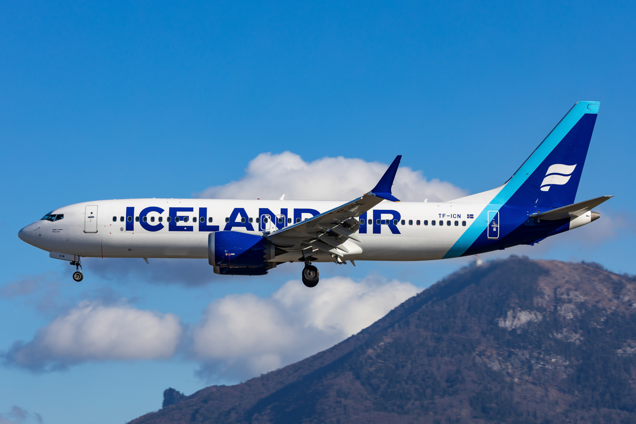 Icelandair 737