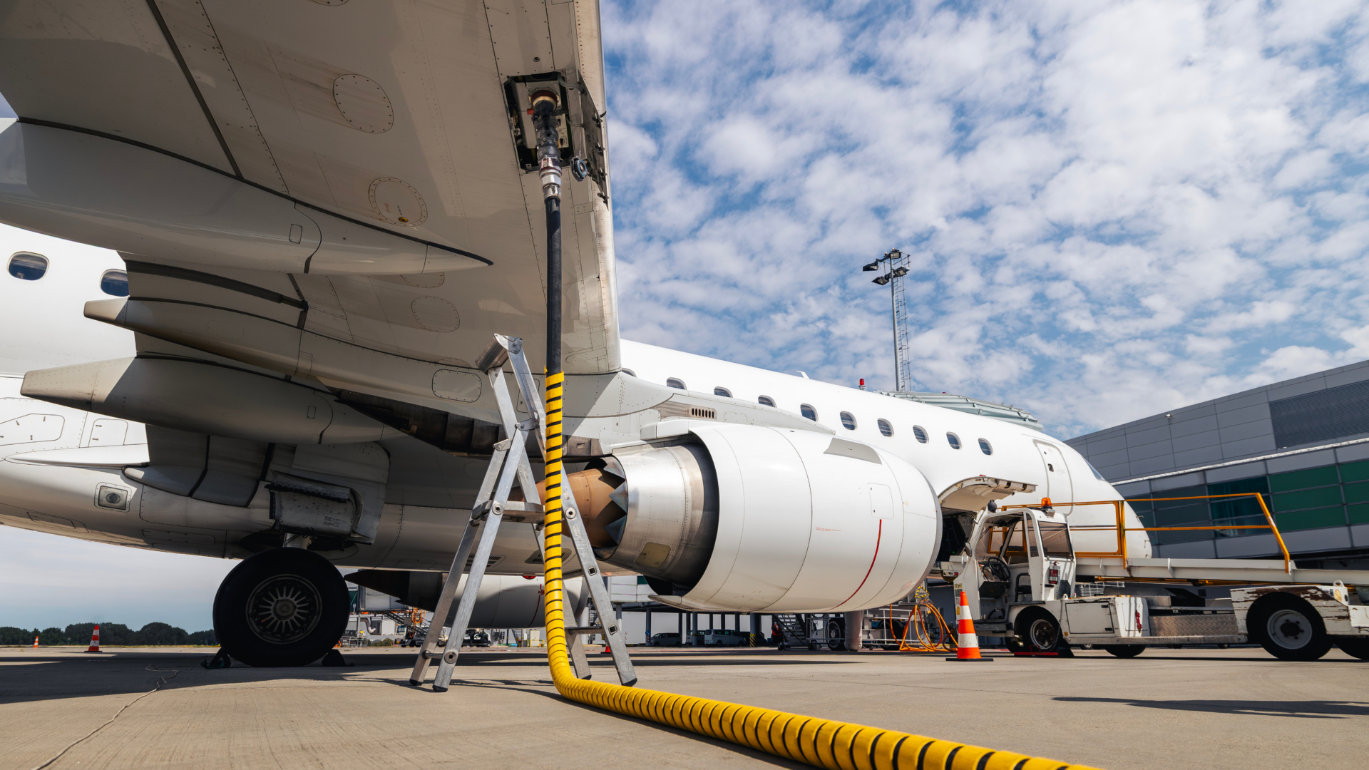 Aircraft refuelling