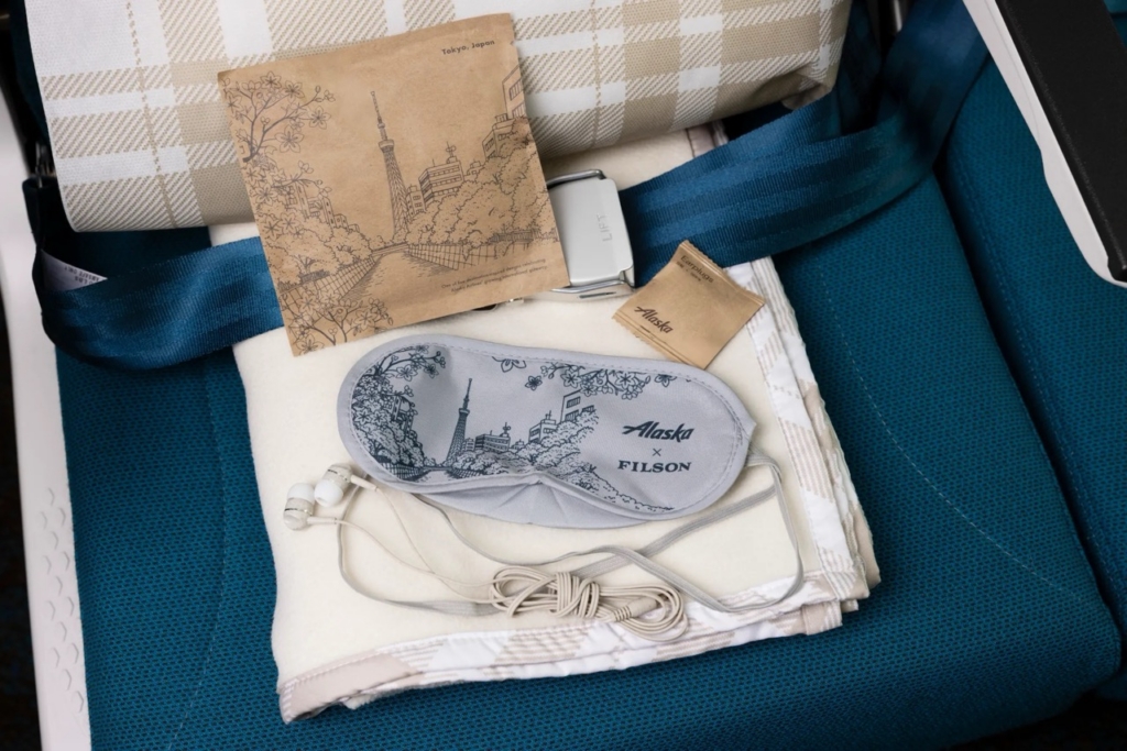 Alaska Airlines Premium Class amenity kit
