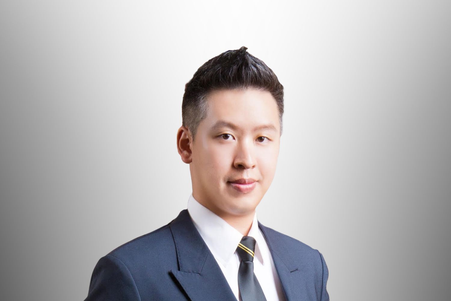Headshot for Marco Chen, former pilot and senior lecturer at Buckinghamshire New University