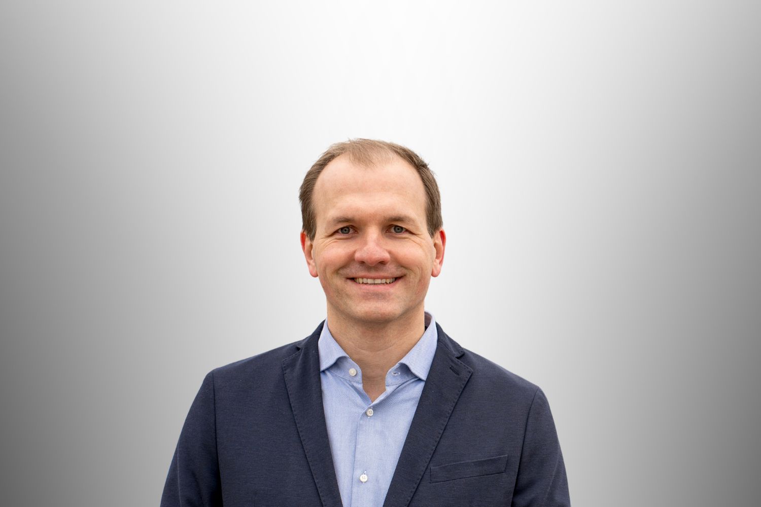 Headshot for Adam Mikulski, Managing Director at Medical Air Service