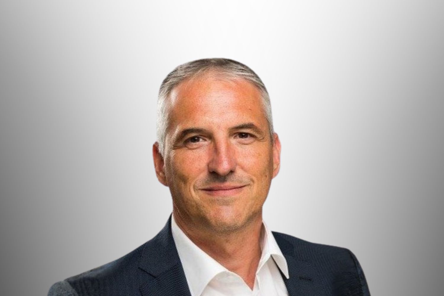 Headshot for Johan Petry Vice President of Sales and Marketing, Global Aerospace at Novelis