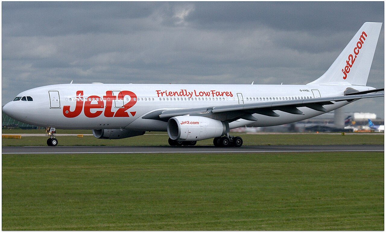 Jet2 Airbus A330-200 G-VYGL