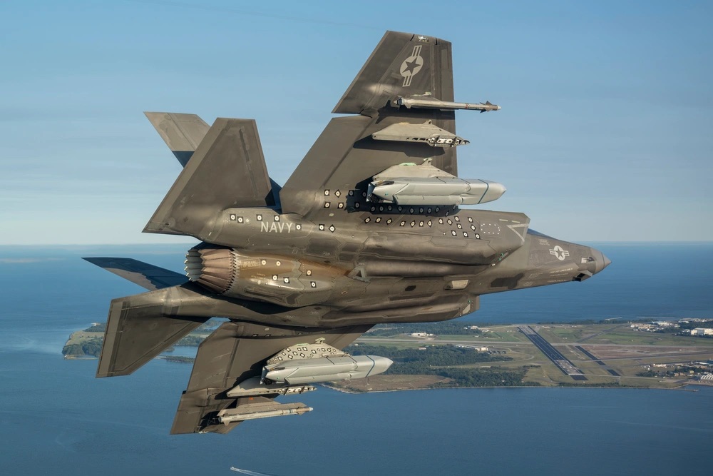 US military testing weapons in flight on F-35
