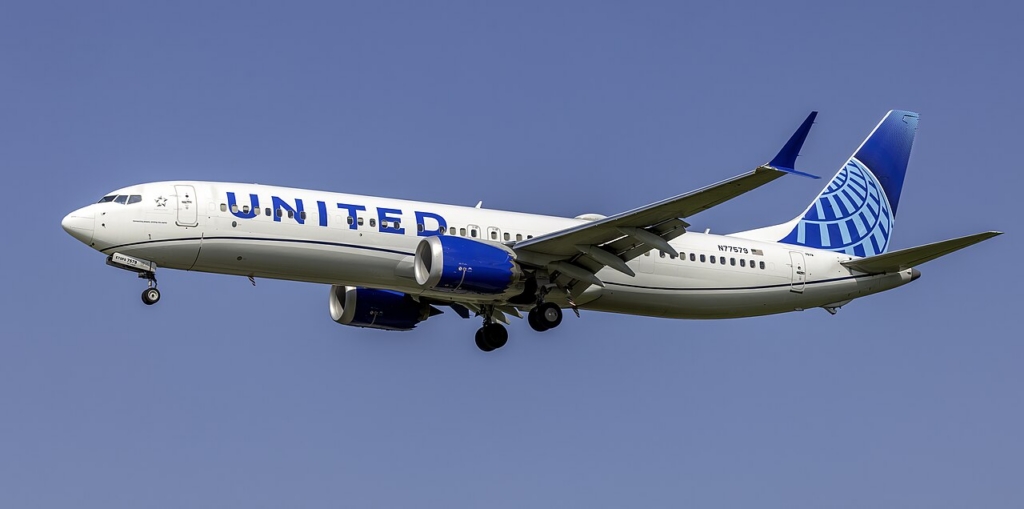 United Boeing 737 MAX 9